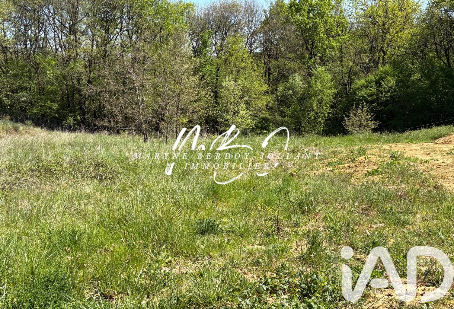 Vente Terrain à bâtir 2 407 m&sup2; — photo 1