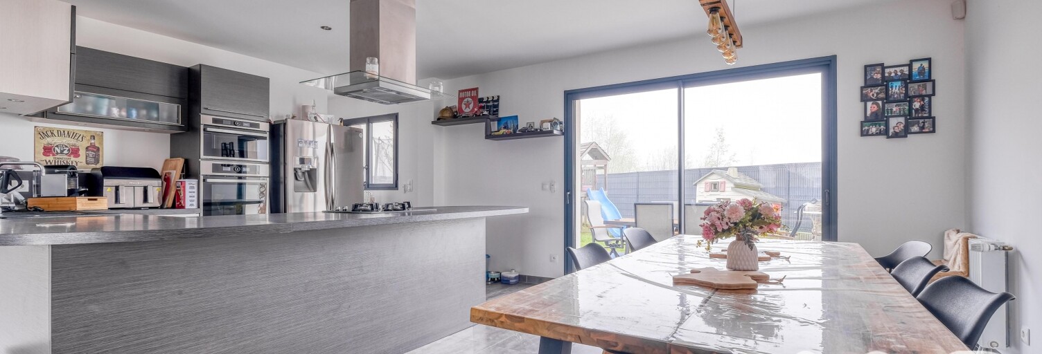 Maison 5 Pièces 135 m² à vendre à Villeneuve-le-Comte (77174)