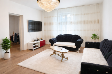 Appartement 5 pièces 89990 €