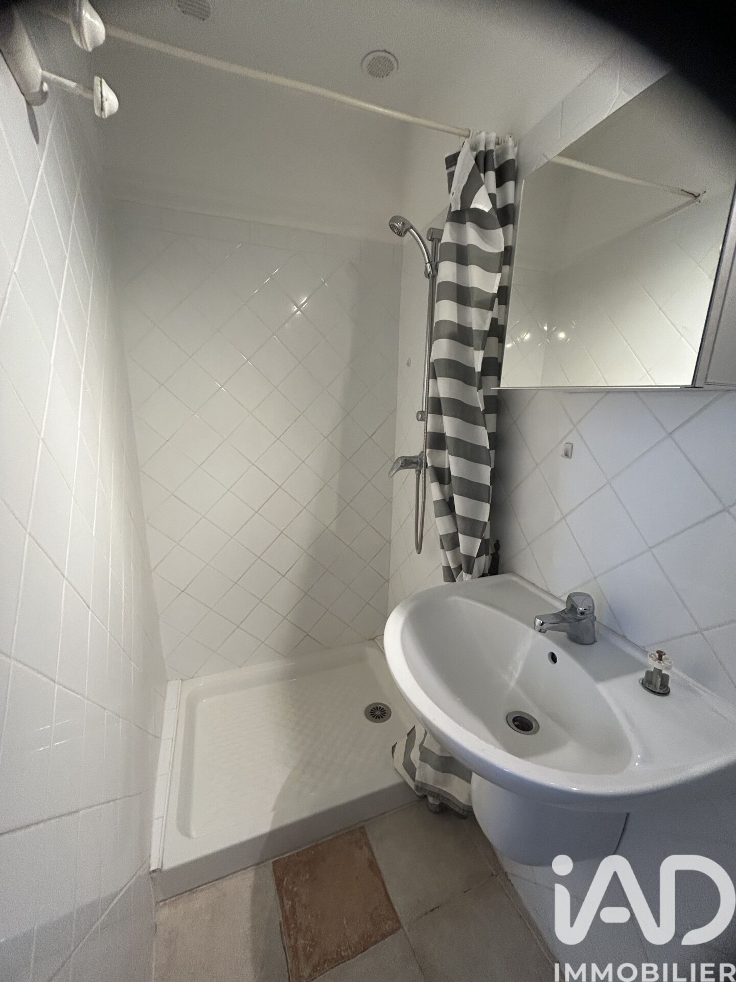 Location Appartement 1 pièce - Photo 5