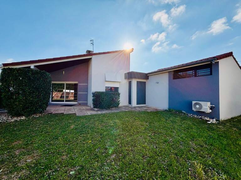 Maison de plain pied proche des commerces — photo 1