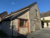 DUN LE PALESTEL SUPERBE GRANGE RENOVEE AVEC GOUT A USAGE PROFESSIONEL ET/OU D'HABITATION OU DE GARAGE — photo 2