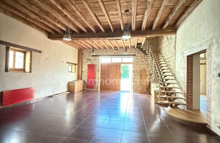 DUN LE PALESTEL SUPERBE GRANGE RENOVEE AVEC GOUT A USAGE PROFESSIONEL ET/OU D'HABITATION OU DE GARAGE — photo 3