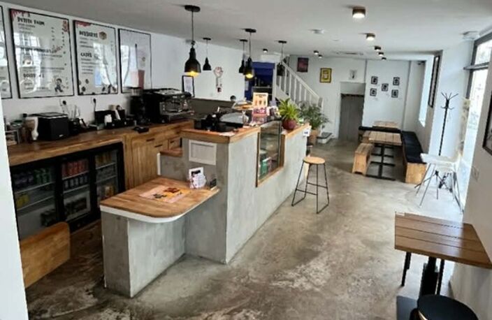 À VENDRE – FONDS DE COMMERCE RESTAURATION STREET FOOD – EMPLACEMENT N°1 – NANTES CENTRE — photo 2