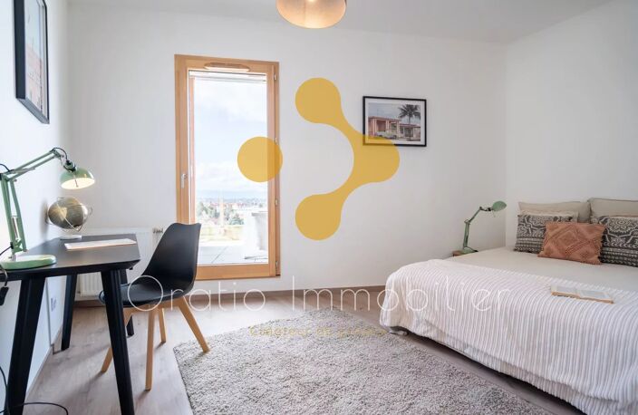 Dernier étage, T3 avec terrasse de 48m² — photo 5