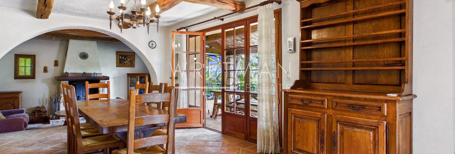 Maison 5 Pièces 162 m² à vendre à Le Bar-sur-Loup (06620)
