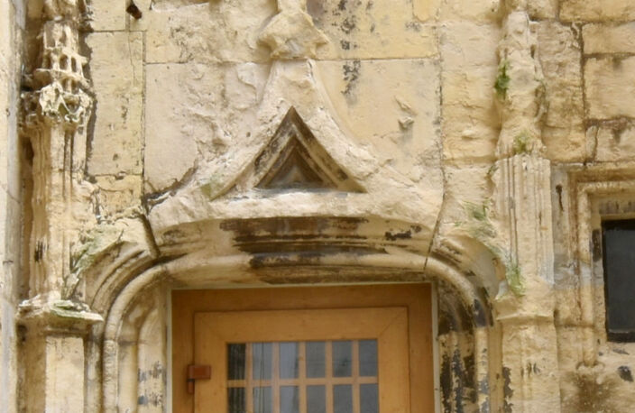 Immeuble à vendre NEVERS (58) La prestigieuse Maison du Prieur au coeur historique de NEVERS Inscrit MH à réabiliter — photo 4
