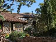 VISSEC – UNE MAISON-REFUGE AU CŒUR DES CAUSSES, À 1H15 DE MONTPELLIER — photo 2