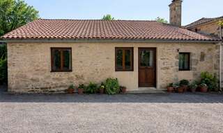 Maison 12 Pièces 330 m² à vendre à Saint-Hilaire-des-Loges (85240)