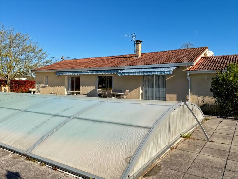 Maison à vendre 5 pièces CASTELNAU MAGNOAC (65) - 142 m2 avec piscine - 4263 m2 de terrain — photo 1