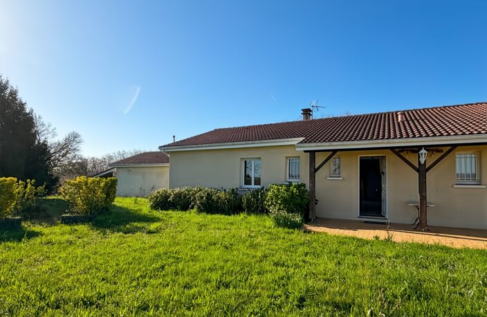 Maison à vendre 5 pièces CASTELNAU MAGNOAC (65) - 142 m2 avec piscine - 4263 m2 de terrain — photo 2