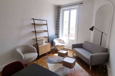 Appartement 3 pièces 750 €