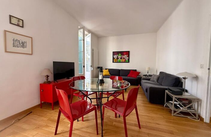 Nîmes proche Arenes : À Vendre appartement type 3 / 4 pièces avec grande terrasse au calme — photo 5