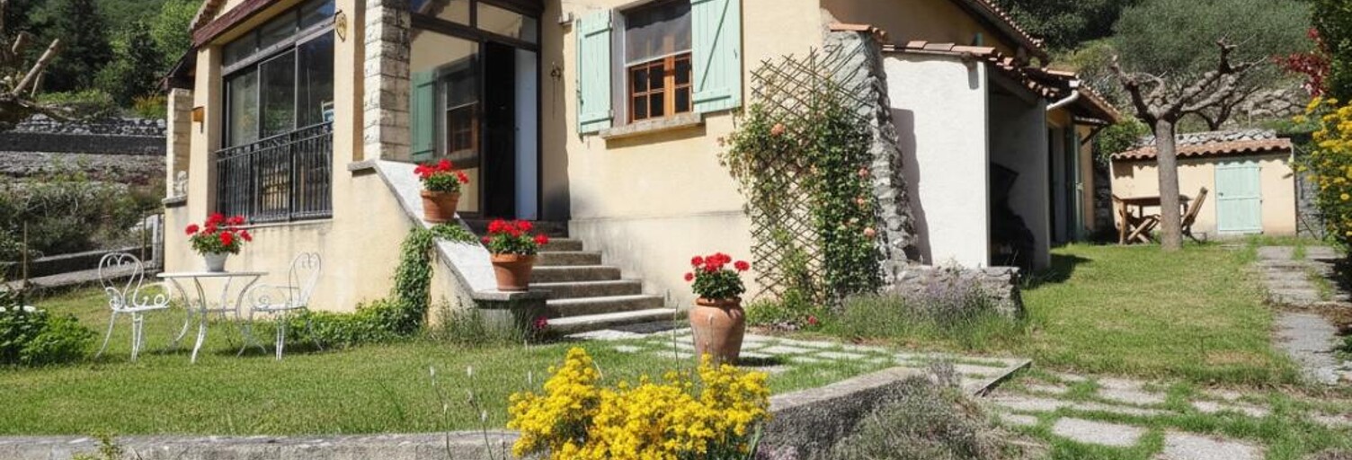 Maison 4 Pièces 72 m² à vendre à Esparron-de-Verdon (04800)