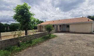 Immeuble  120 m² à vendre à Castillon-la-Bataille (33350)