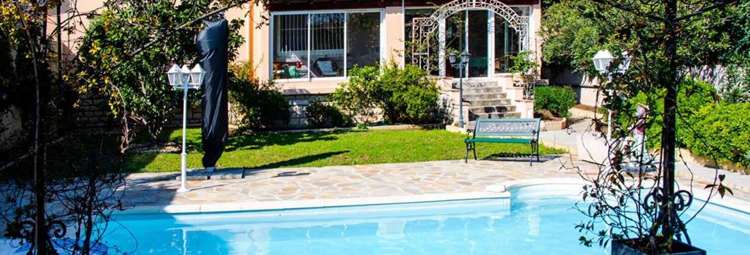 Maison 10 Pièces 219 m² à vendre à Martigues (13500)