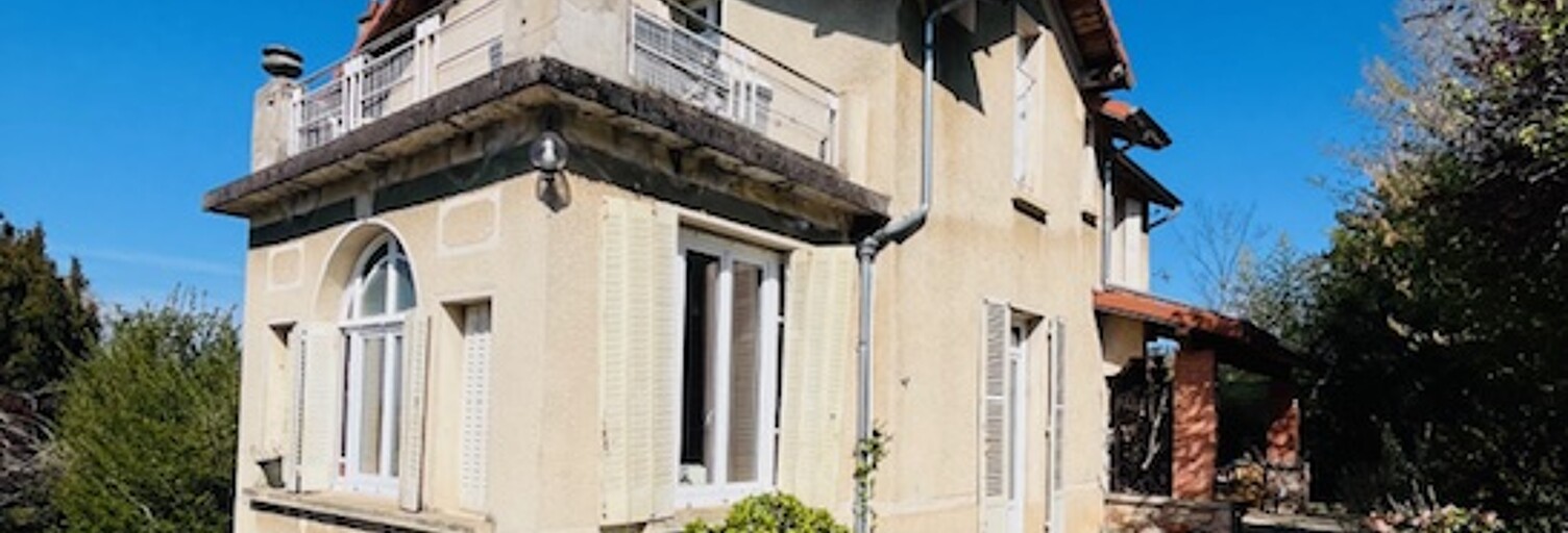 Maison 10 Pièces 240 m² à vendre à Cours (69470)