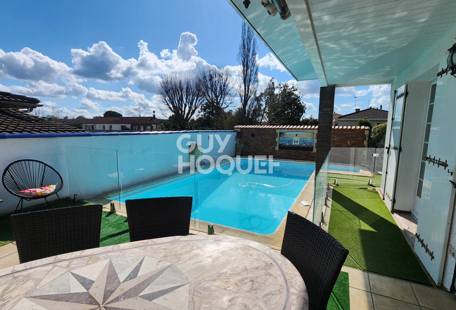 Maison Le Passage, 3 chambres, 2 garages, piscine — photo 1