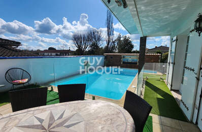 Maison Le Passage, 3 chambres, 2 garages, piscine — photo du bien