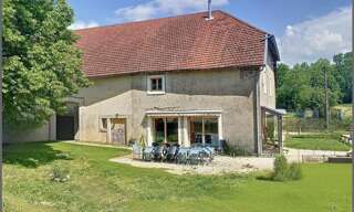 Maison 7 Pièces 250 m² à vendre à Levier (25270)