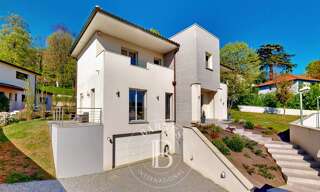 Maison 6 Pièces 201 m² à vendre à Vernaison (69390)