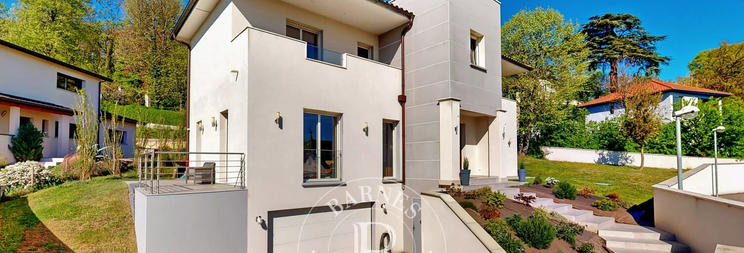 Maison 6 Pièces 201 m² à vendre à Vernaison (69390)