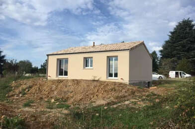 Maison 3 pièces 879 €