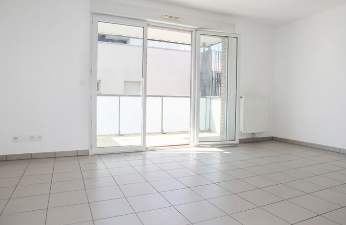 Bx Lac - Appartement T2 avec Balcon et parking privatif — photo 2