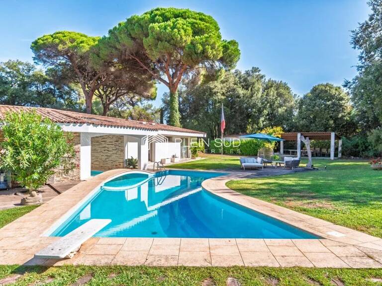 Mougins,  dans domaine résidentiel — photo 1