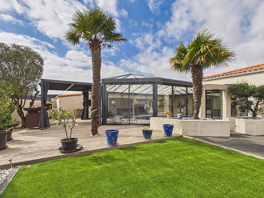 Villa / Maison  T7 à vendre Arvert 17530