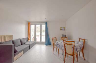 Appartement 4 pièces 135900 €