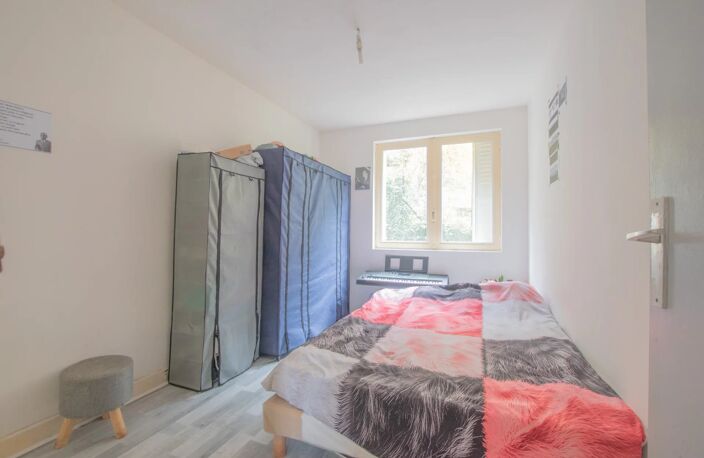Appartement de type T4  à Royat avec balcon, garage et cave — photo 4