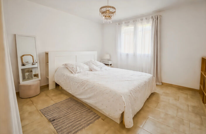 À VENDRE APPARTEMENT 4 PIÈCES- 100 M2- PIETRALBA II — photo 3