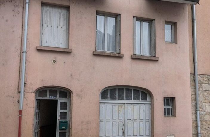 Maison de ville 3 CHAMBRES  110 m² habitables  Grand garage 80 m² SALINS LES BAINS ( JURA) — photo 3