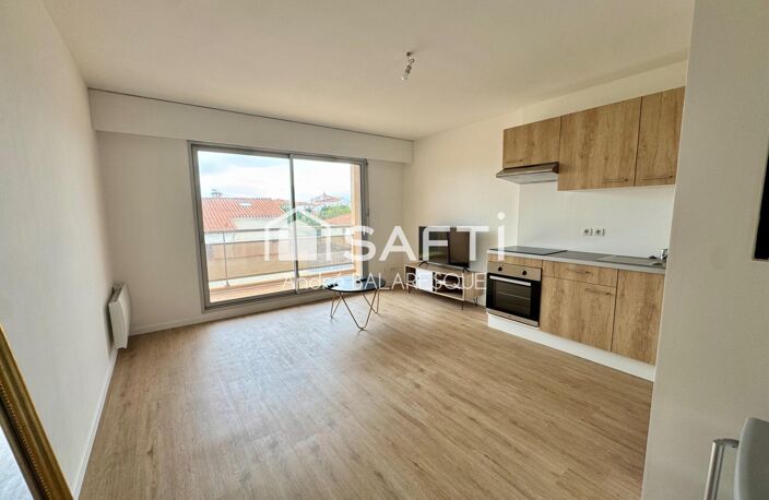 Apparemment T1Bis  meuble — photo 2