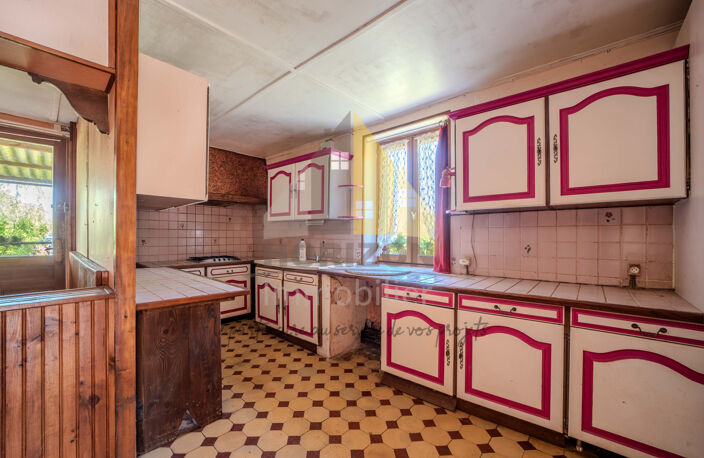 Ensemble immobilier comprenant une maison d'habitation avec — photo 5