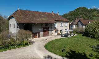 Maison 7 Pièces 180 m² à vendre à Saint-Genix-les-Villages (73240)