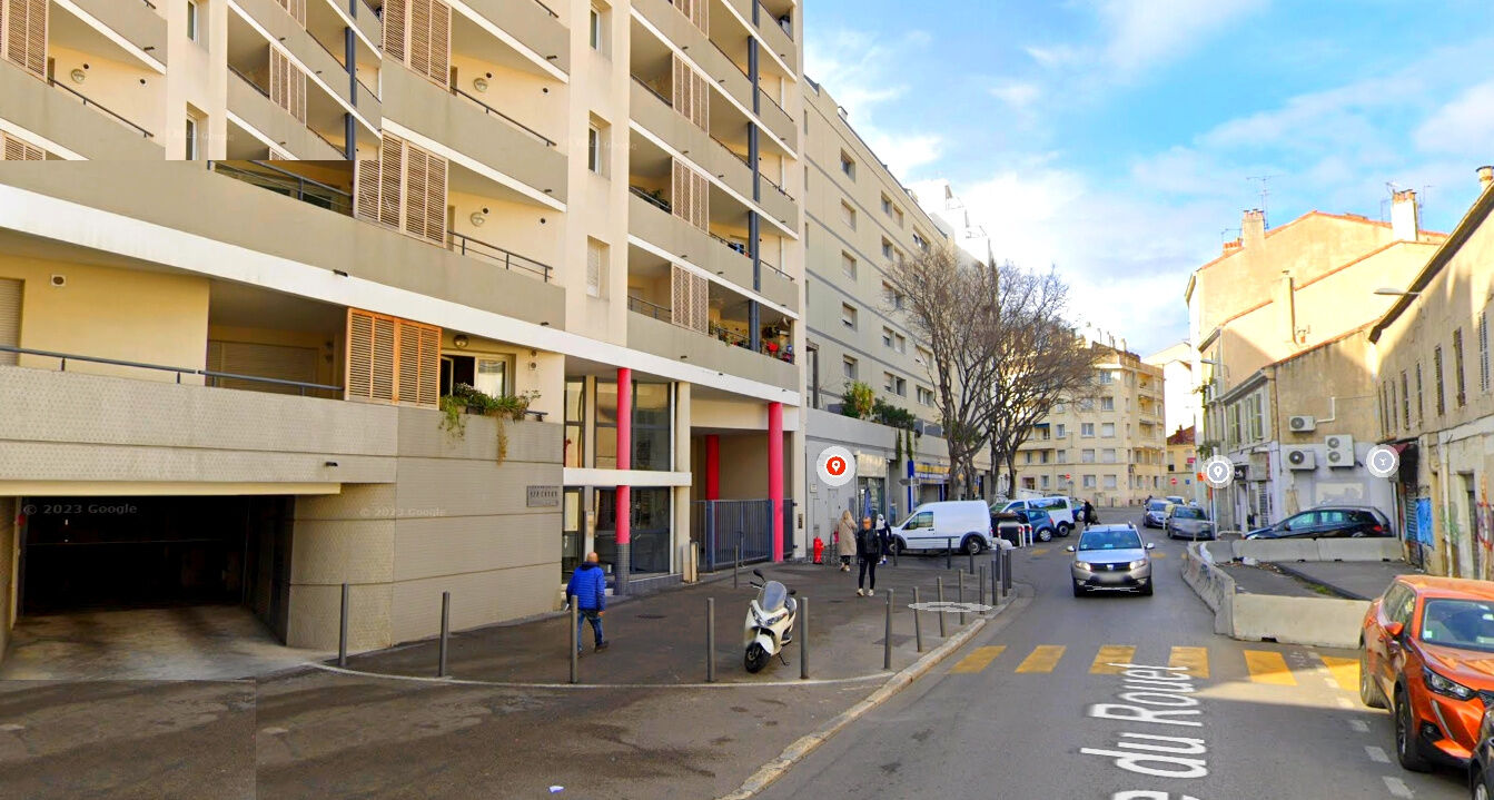 Parking  à louer Marseille 8eme 13008