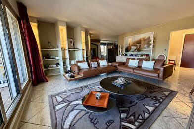 Appartement 5 pièces 265000 €