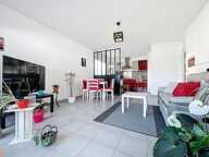 Charmant T2 de 49,2 m² avec terrasse, parking, cave — photo 2
