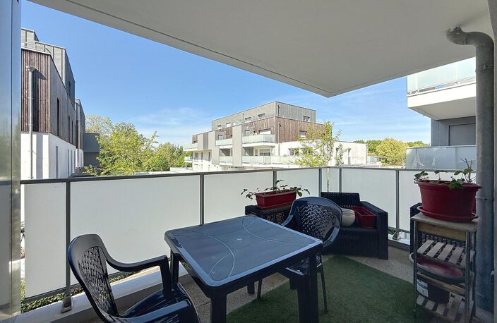 Charmant T2 de 49,2 m² avec terrasse, parking, cave — photo 3