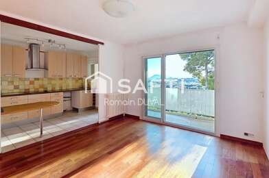 Appartement 4 pièces 258000 €