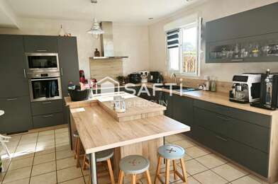 Maison 7 pièces 205000 €
