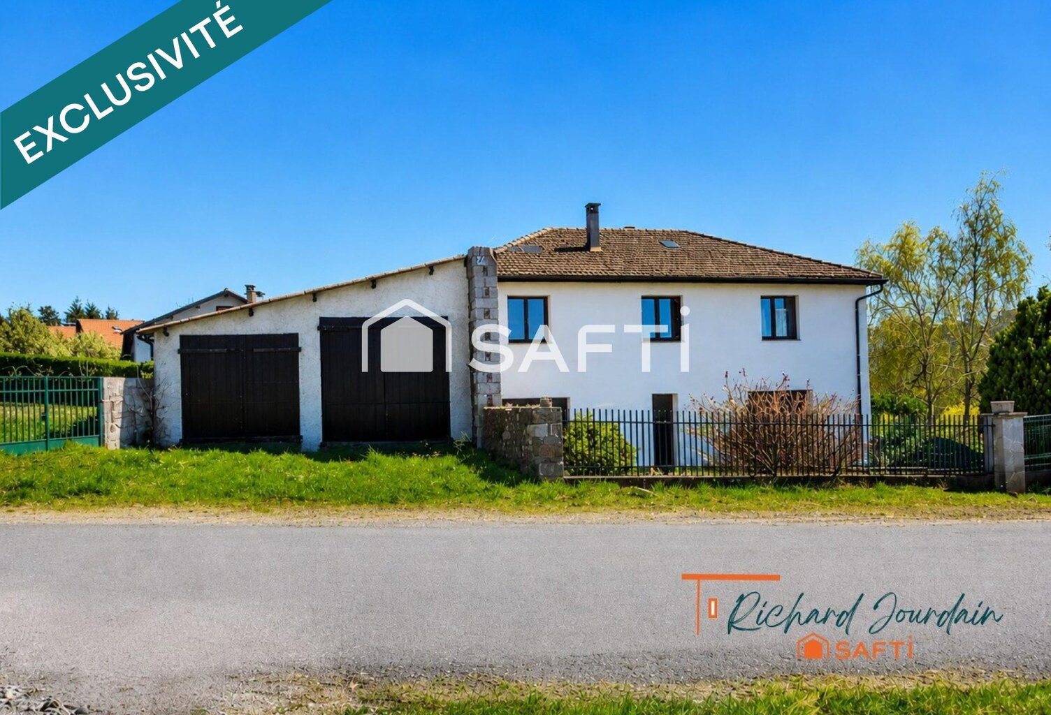 Charmante et grande maison de 180 m² avec un terrain de 1228m²  Charmant village de Saint Privat d'Allier — photo 1