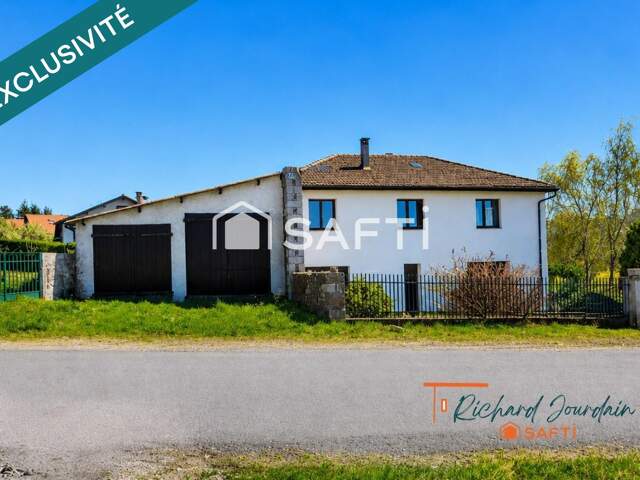 Charmante et grande maison de 180 m² avec un terrain de 1228m²  Charmant village de Saint Privat d'Allier — photo du bien