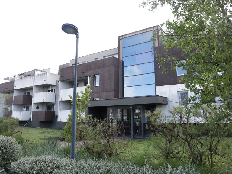 BRUGES - Secteur le Tasta - Lac - T2 avec Balcon et Parking — photo 1