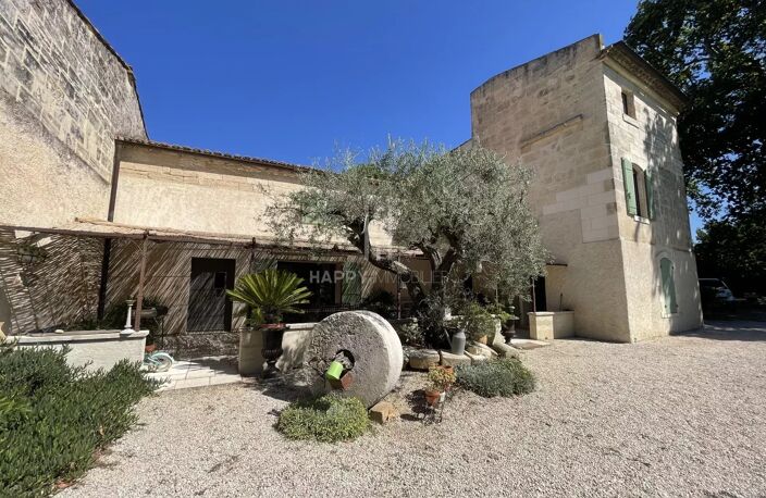 Mas de caractère en campagne Arlésienne — photo 2