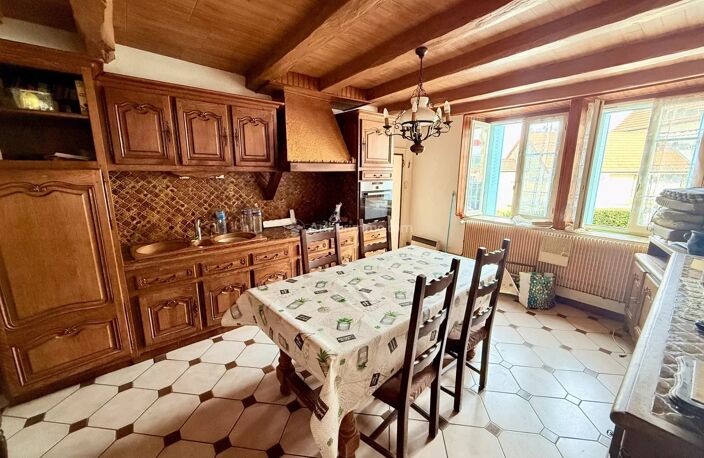 Maison avec garage — photo 2