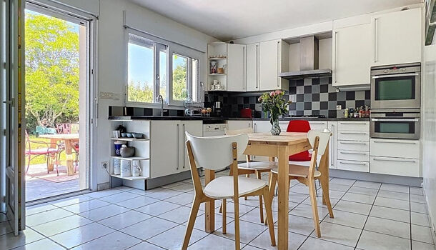 Villa / Maison 7 pièces  à vendre Bezannes 51430