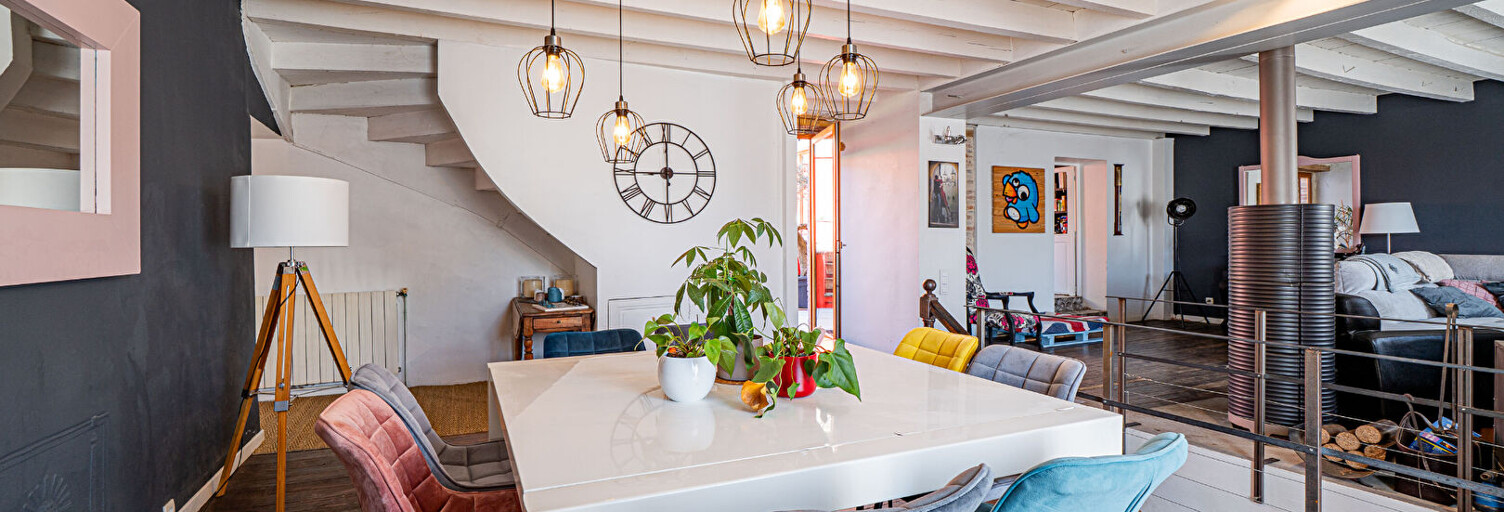 Maison 8 Pièces 220 m² à vendre à Meximieux (01800)